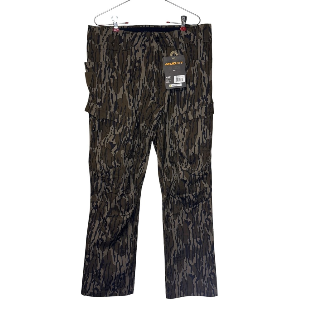 Muddy Mens Clutch Pants Cargo Pockets Outdoor Hunting Mossy Oak Camo Sz. 34R NWT